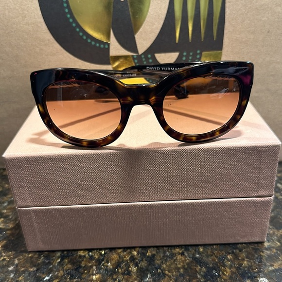 David Yurman Tortoise Brown with Sterling Silver Sunglasses - Picture 5 of 5